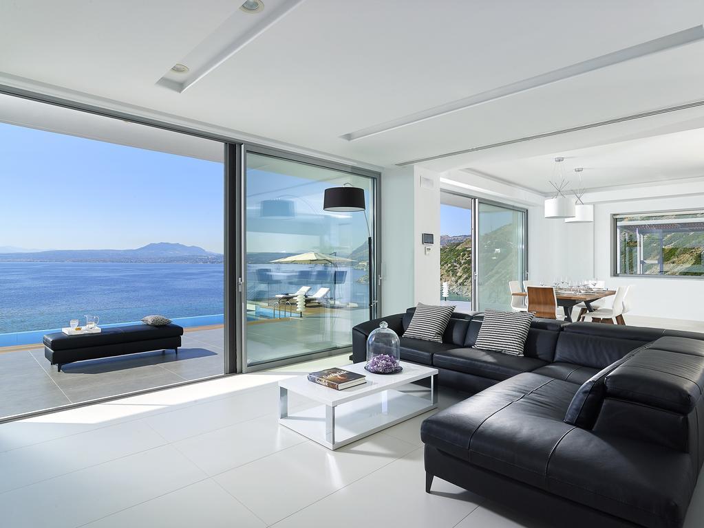 Beachfront Villa In Crete - Epavli Luxury Villa อาเยีย เปลาเยีย ภายนอก รูปภาพ