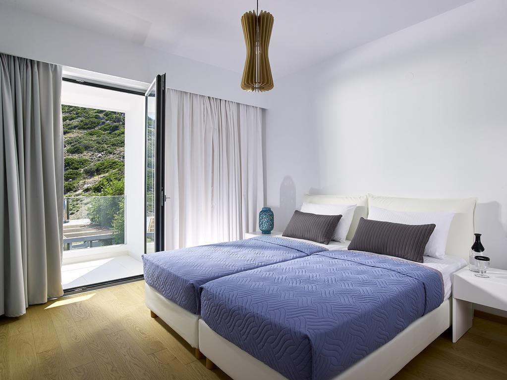 Beachfront Villa In Crete - Epavli Luxury Villa อาเยีย เปลาเยีย ภายนอก รูปภาพ